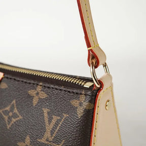 LV Pochette Tirette