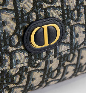 Pochette à chaîne D-Vine 30 Montaigne
Toile jacquard Dior Oblique bleu