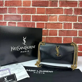 YSL CALYPSO SMALL  D'AGNEAU PLONGÉ
BLACK