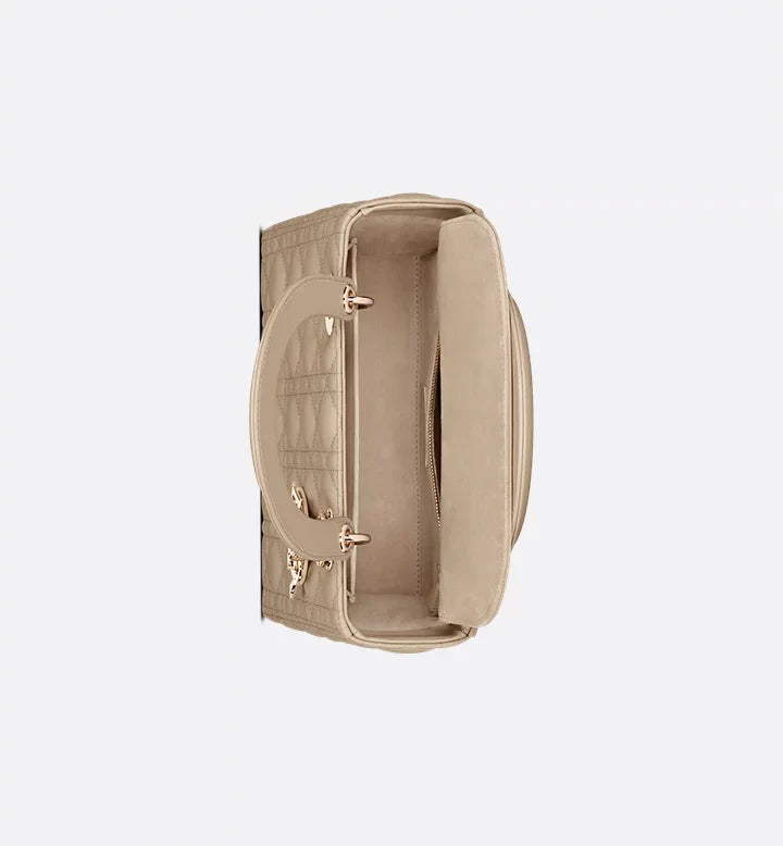 Sac Ladÿ Diôr Medium d'agneau Cannage couleur sable