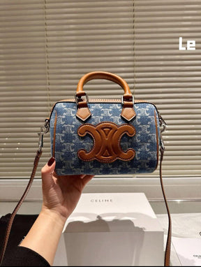 Cèlïnê Small Boston en cuir Triomphe Denim