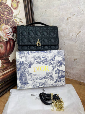 Sac Top Handle My Diôr 
d'agneau Cannage noir