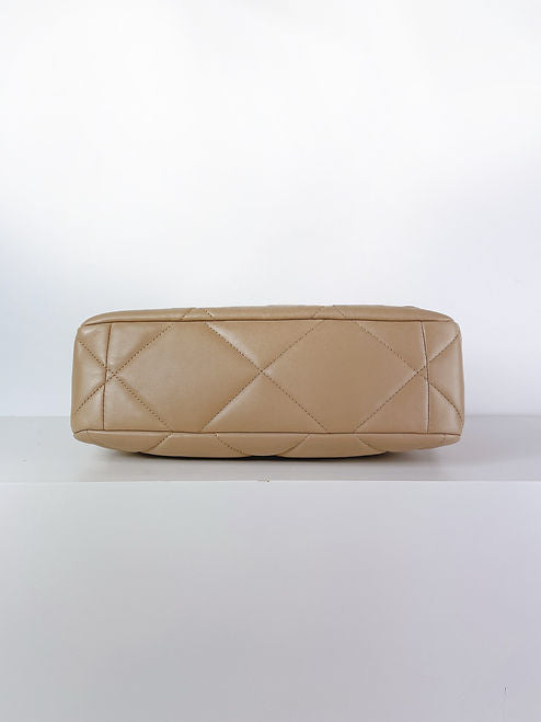 Ch@nel
Sac à main Chanel 19 
Camel