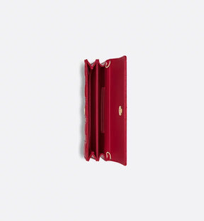 Mini sac My Diôr 
Cannage verni rouge cerise