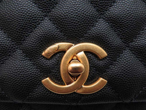 Petit sac à main à rabat en lézard caviar noir