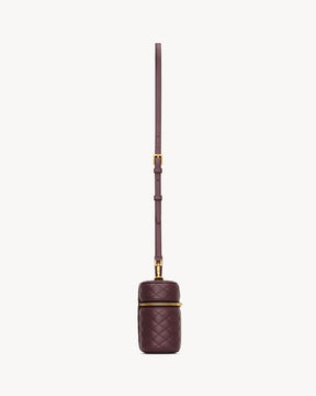 YSL GABY VANITY EN CUIR D’AGNEAU
ROUGE CABERNET