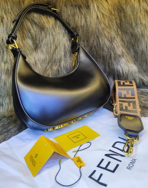 Fêndïgraphy Small
Sac noir