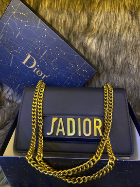 Christian Diôr 
sac porté épaule J'Adior