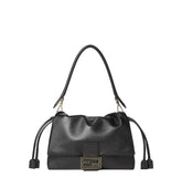 Fendi Mamma Baguette Medium
Sac en cuir nappa noir