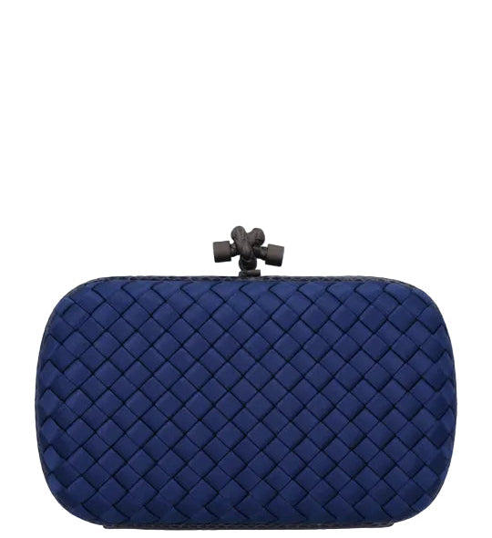 BOTTEGA VENETA Pochette Knot en peau de serpent bleue