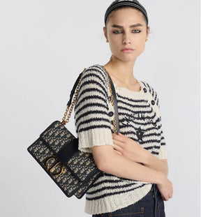 Dior Sac chaîne 30 Montaigne
Toile jacquard Diôr Oblique bleu