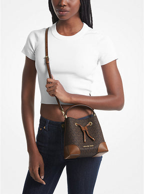 MK Outlet
Petit sac seau Mercer à logo