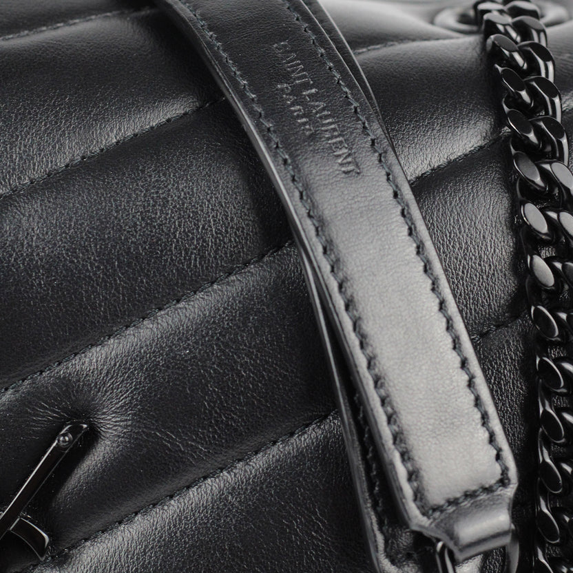 SAINT LAURENT Loulou de taille moyenne en cuir matelassé