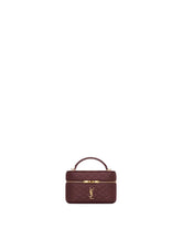 YSL GABY VANITY EN CUIR D’AGNEAU
ROUGE CABERNET